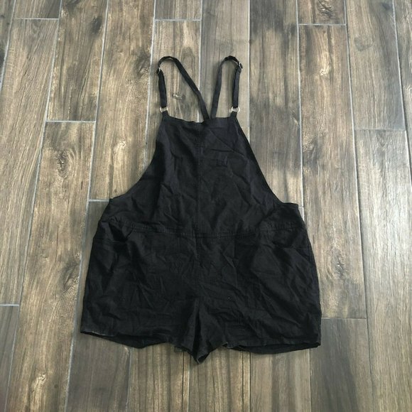 torrid Pants - torrid black short overalls linen stretch size 2 or 18-20